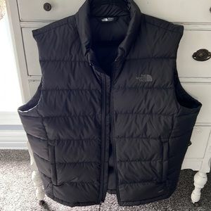 NORTHFACE Mens 550 Black Vest XXL